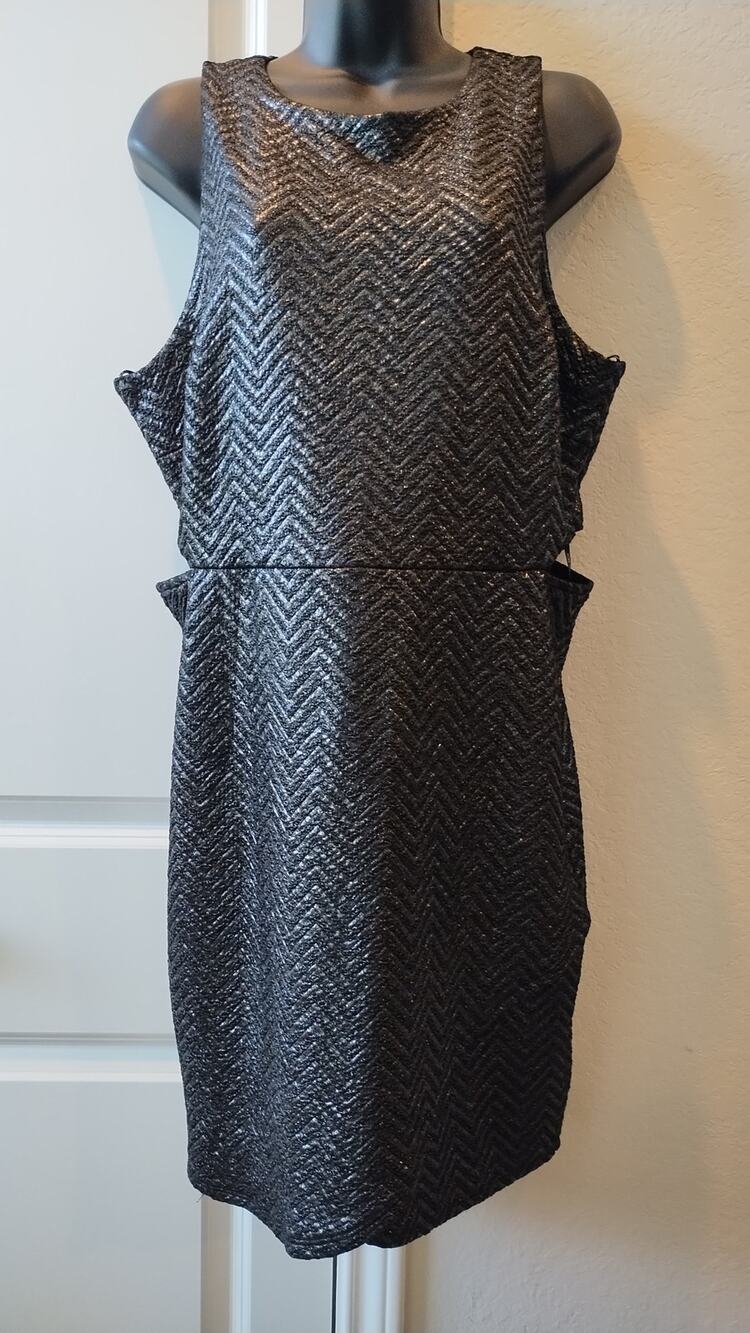 Forever 21 the moon side cutouts metallic sleeveless mini dress size 1X